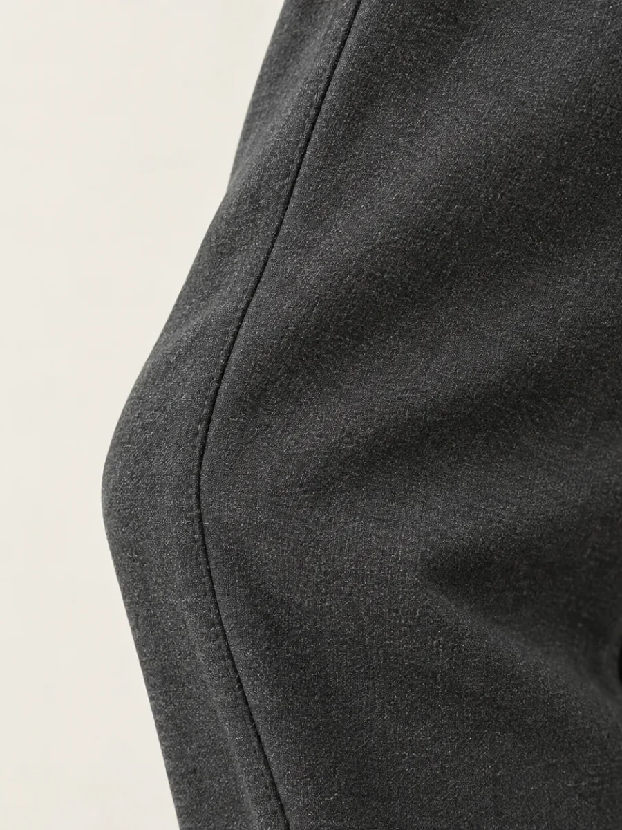 Arc Pleat Trouser, detail