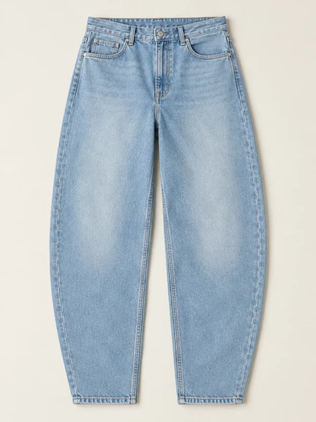 Low Arc Jean, flat product photo